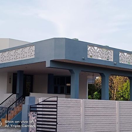 מדוראי Madura Homestay - Gorgeous Home With 2Bhk 5 Minutes From Nh44 מראה חיצוני תמונה